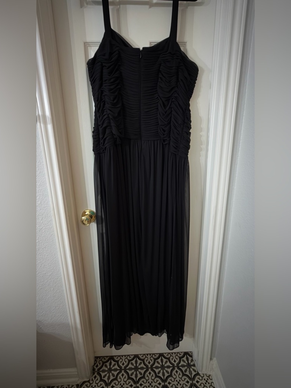 Adrianna Papell Black Ruched Bodice Chiffon Maxi Dress
